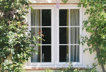 authentic 1920’s design & detailing